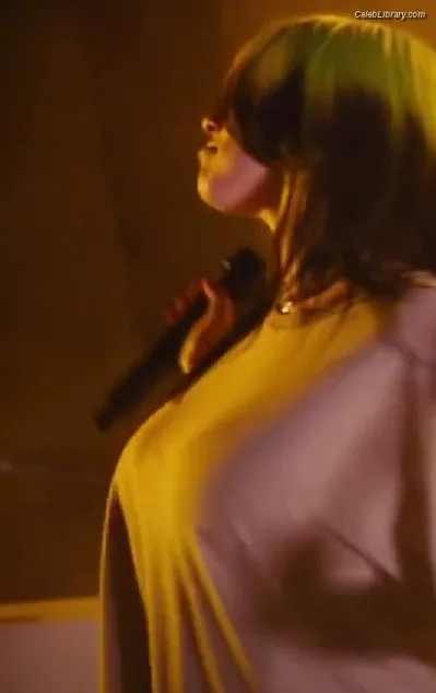 Billie Eilish photo 15 of 1846