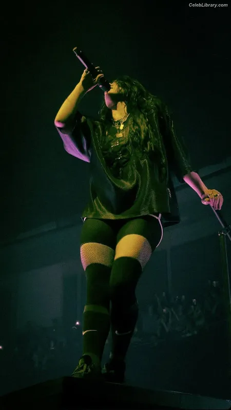 Billie Eilish photo 20 of 1846