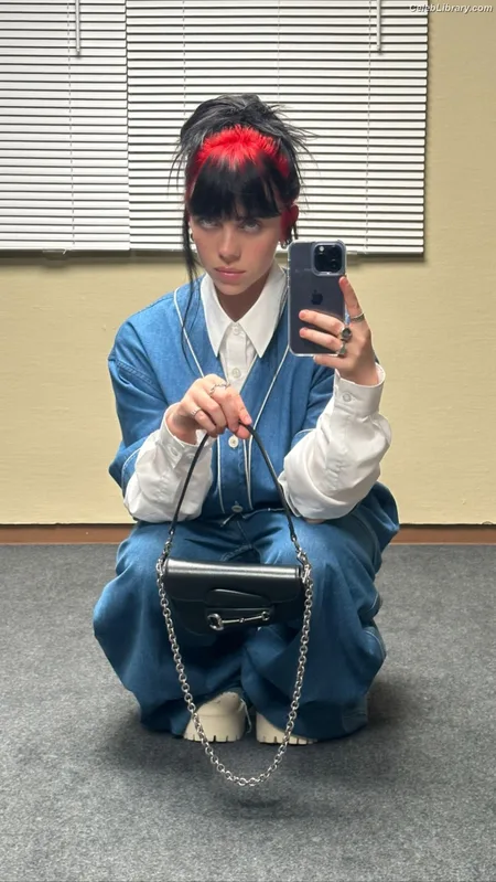 Billie Eilish photo 24 of 1846