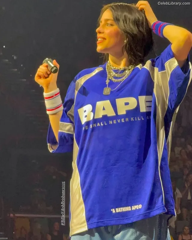 Billie Eilish photo 8 of 1846