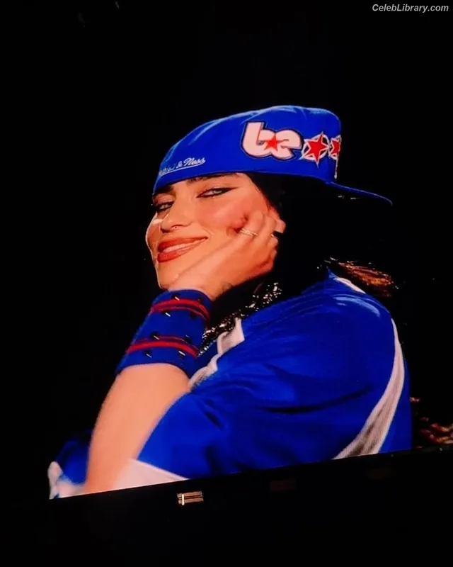 Billie Eilish photo 11 of 1846