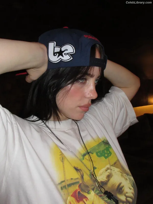 Billie Eilish photo 14 of 1846