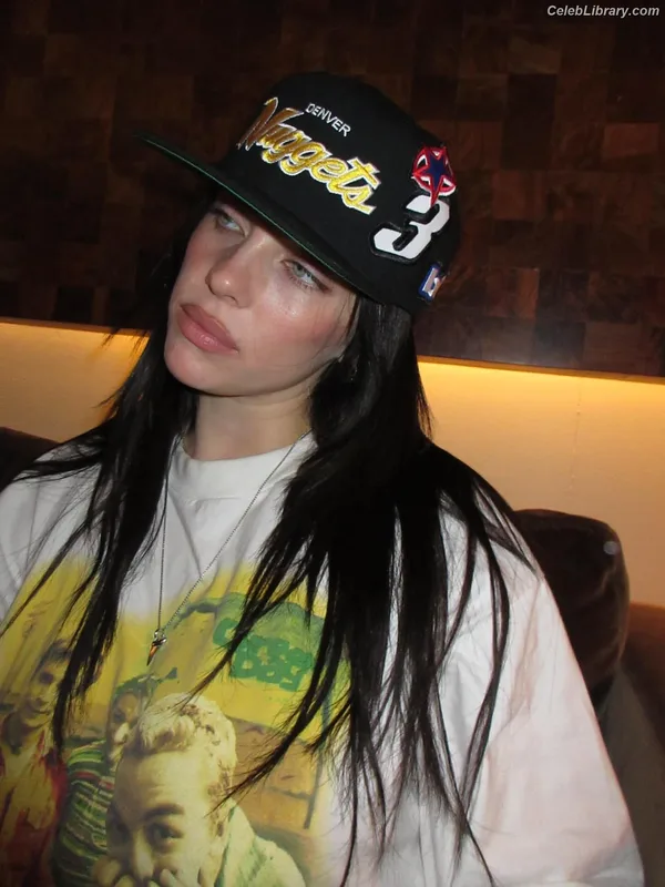 Billie Eilish photo 15 of 1846