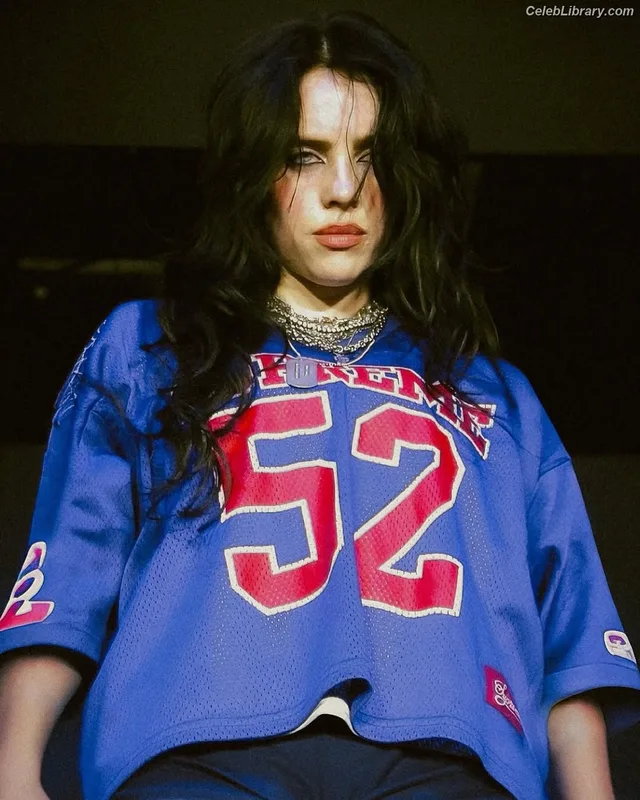 Billie Eilish photo 8 of 1846