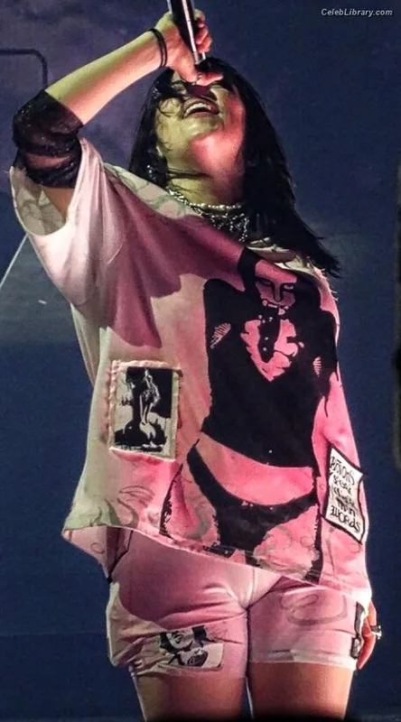 Billie Eilish photo 14 of 1846