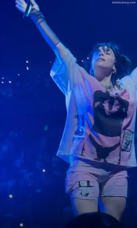 Billie Eilish photo 22 of 1846
