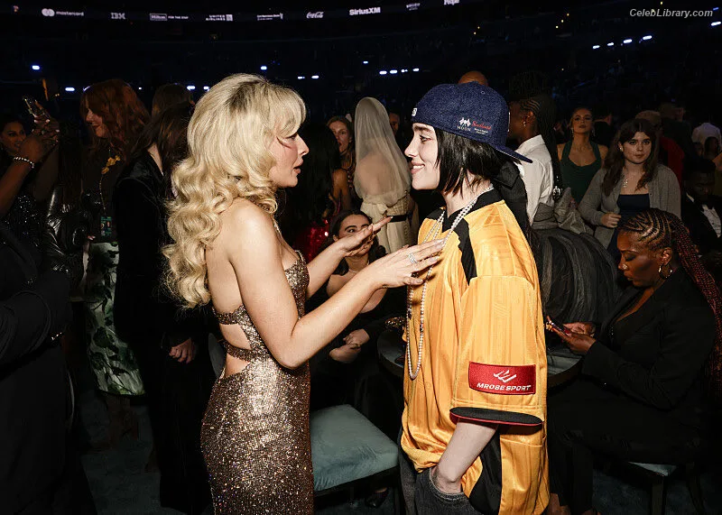 Billie Eilish photo 3 of 1846