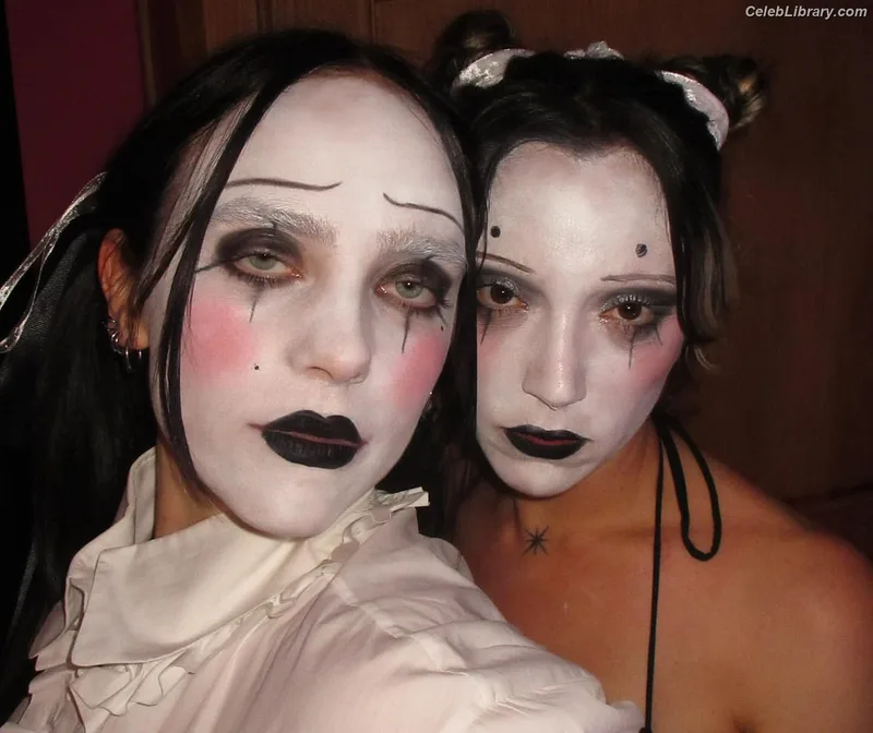 Billie Eilish photo 15 of 1846
