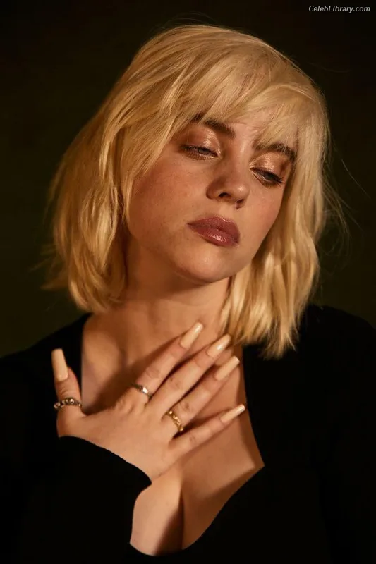 Billie Eilish photo 11 of 1846