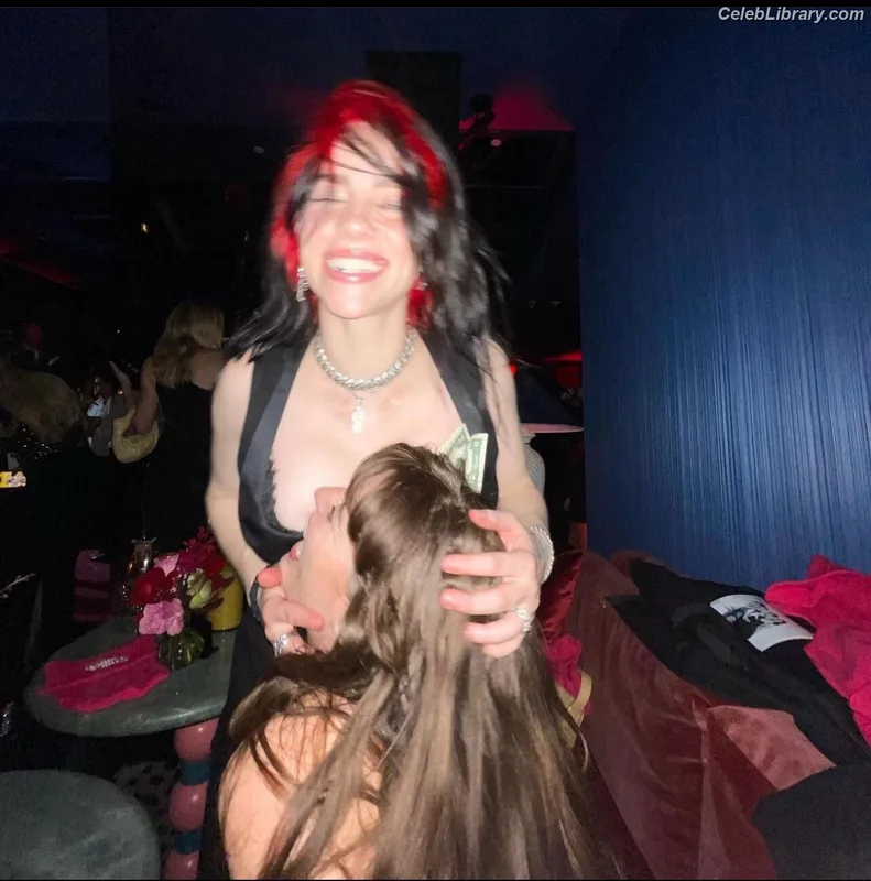Billie Eilish photo 9 of 1846