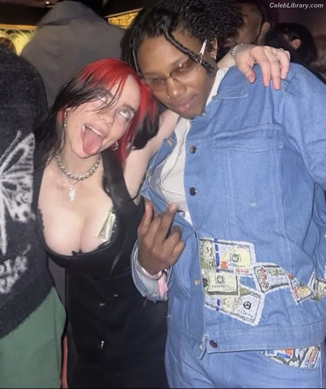 Billie Eilish photo 21 of 1846