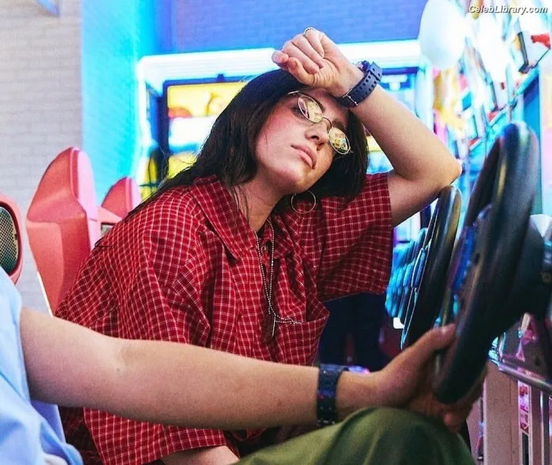 Billie Eilish photo 20 of 1846
