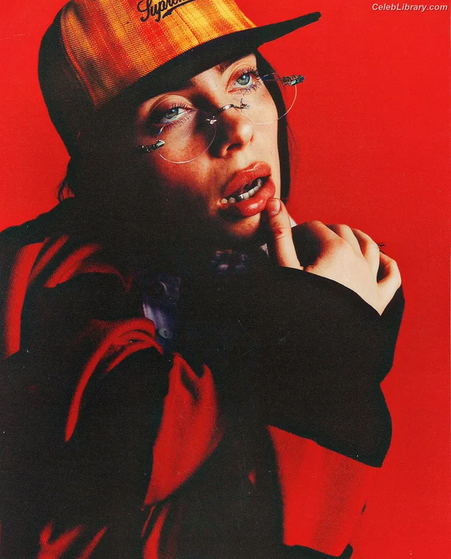 Billie Eilish photo 7 of 1846