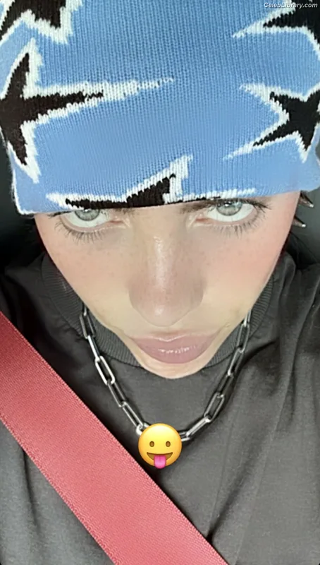 Billie Eilish photo 12 of 1846