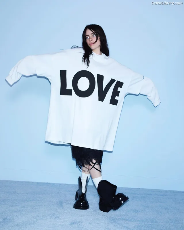 Billie Eilish photo 19 of 1846