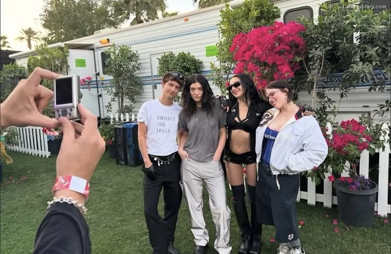 Billie Eilish photo 21 of 1846