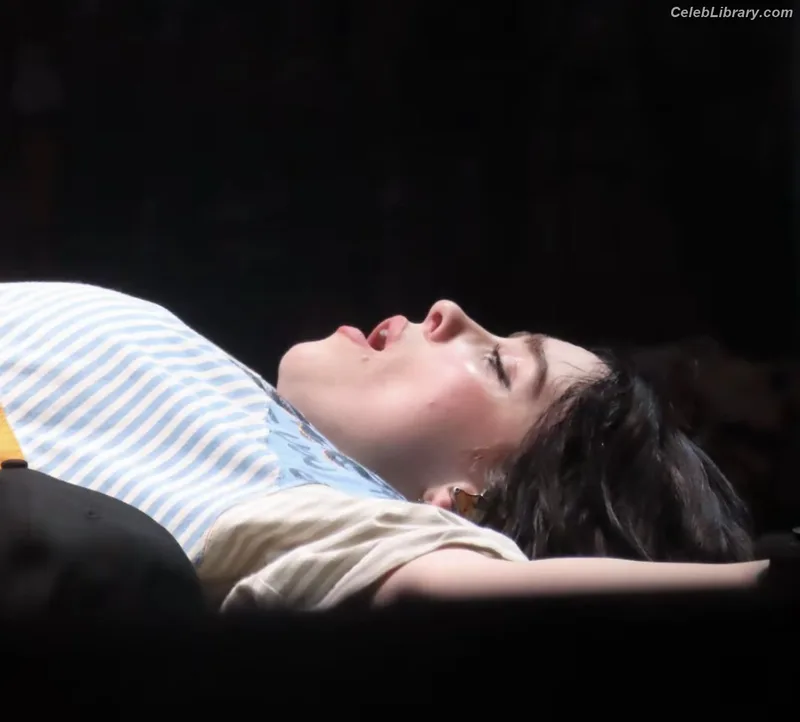 Billie Eilish photo 22 of 1846