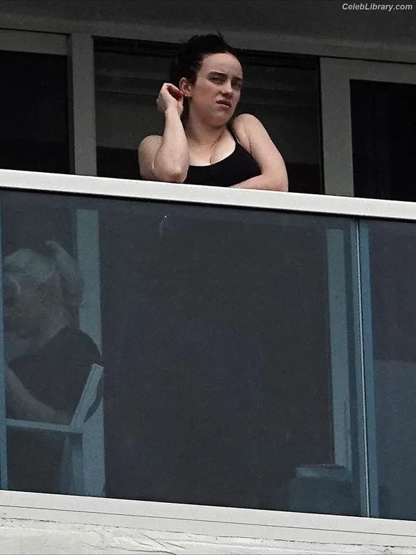 Billie Eilish photo 2 of 1846