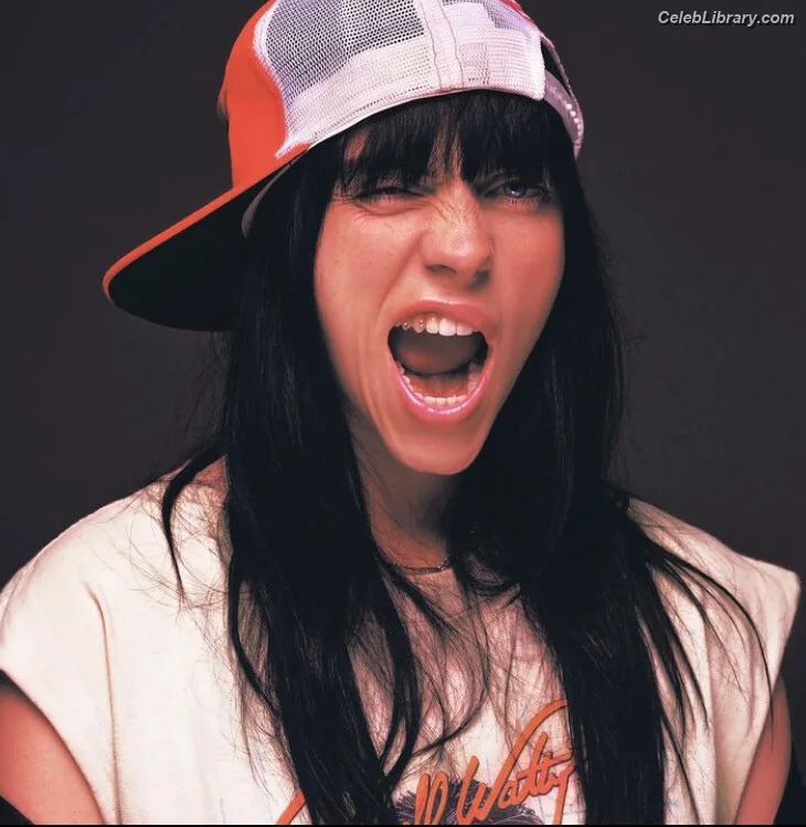 Billie Eilish photo 4 of 1846