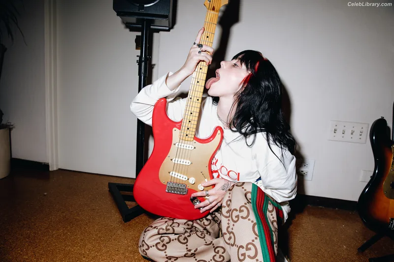 Billie Eilish photo 22 of 1846