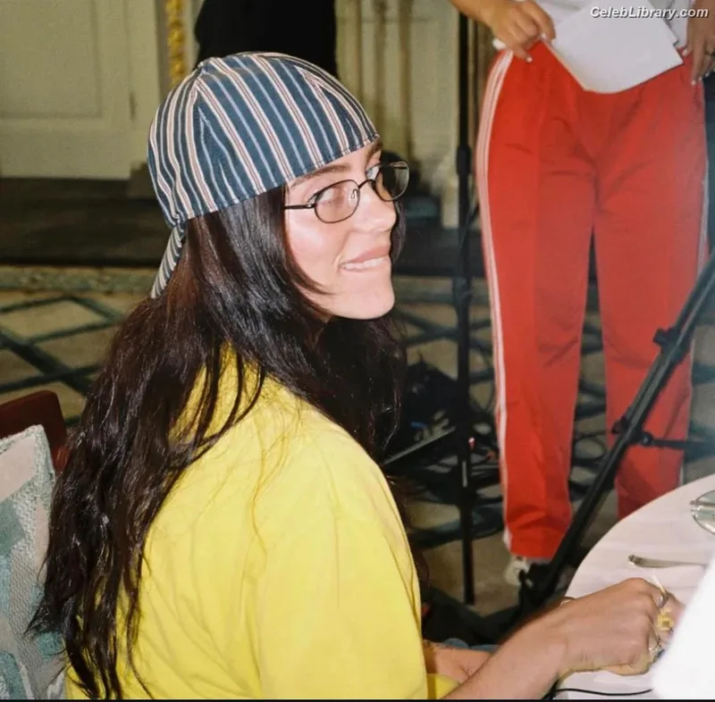 Billie Eilish photo 22 of 1846