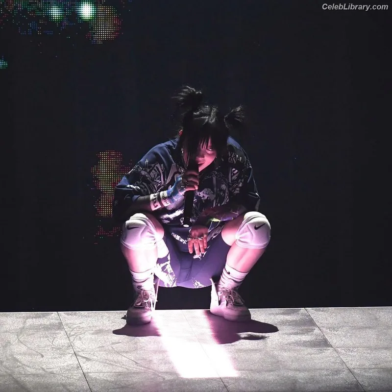 Billie Eilish photo 12 of 1846