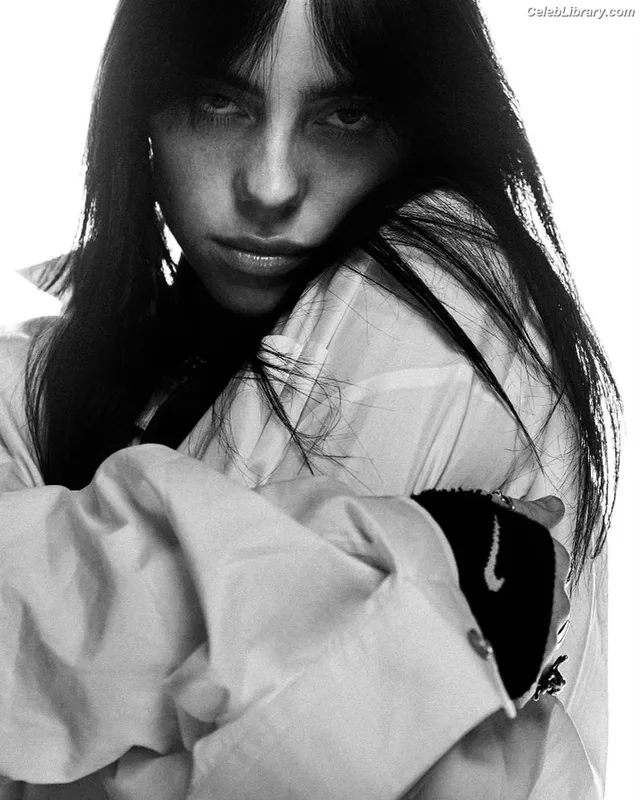 Billie Eilish photo 19 of 1846