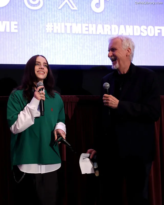 Billie Eilish photo 7 of 1846