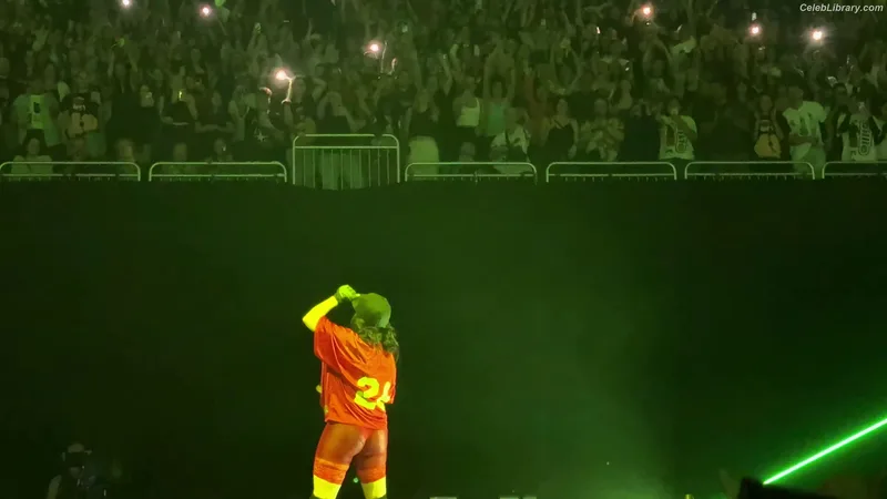Billie Eilish photo 22 of 1846