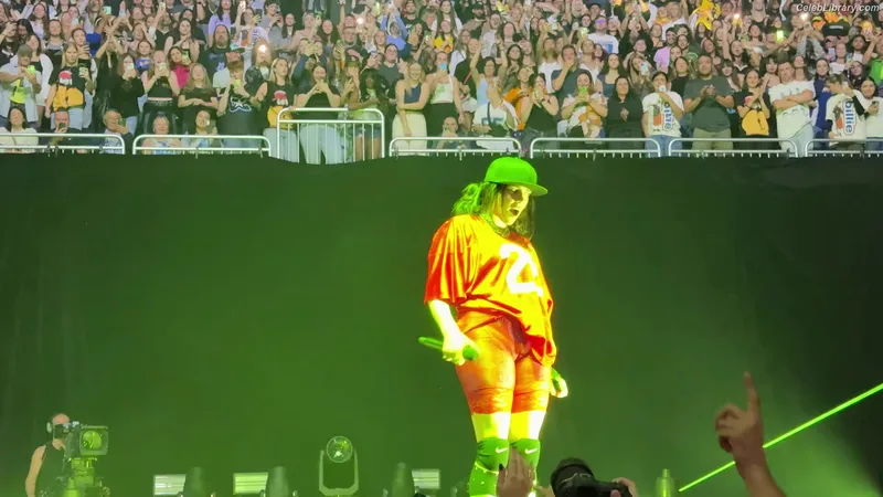 Billie Eilish photo 1 of 1846