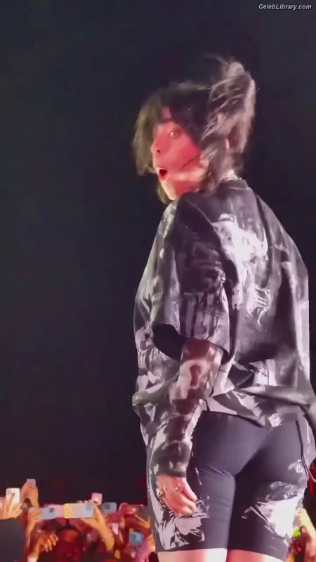Billie Eilish photo 15 of 1846