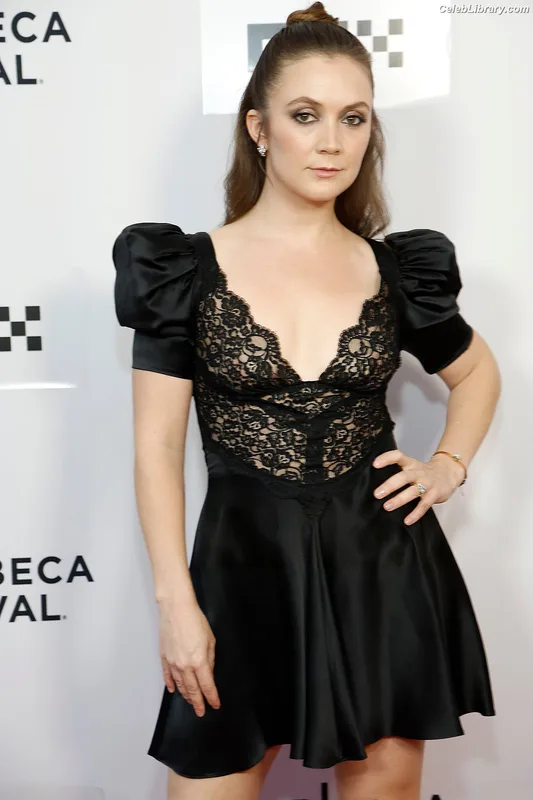 Billie Lourd photo 21 of 60