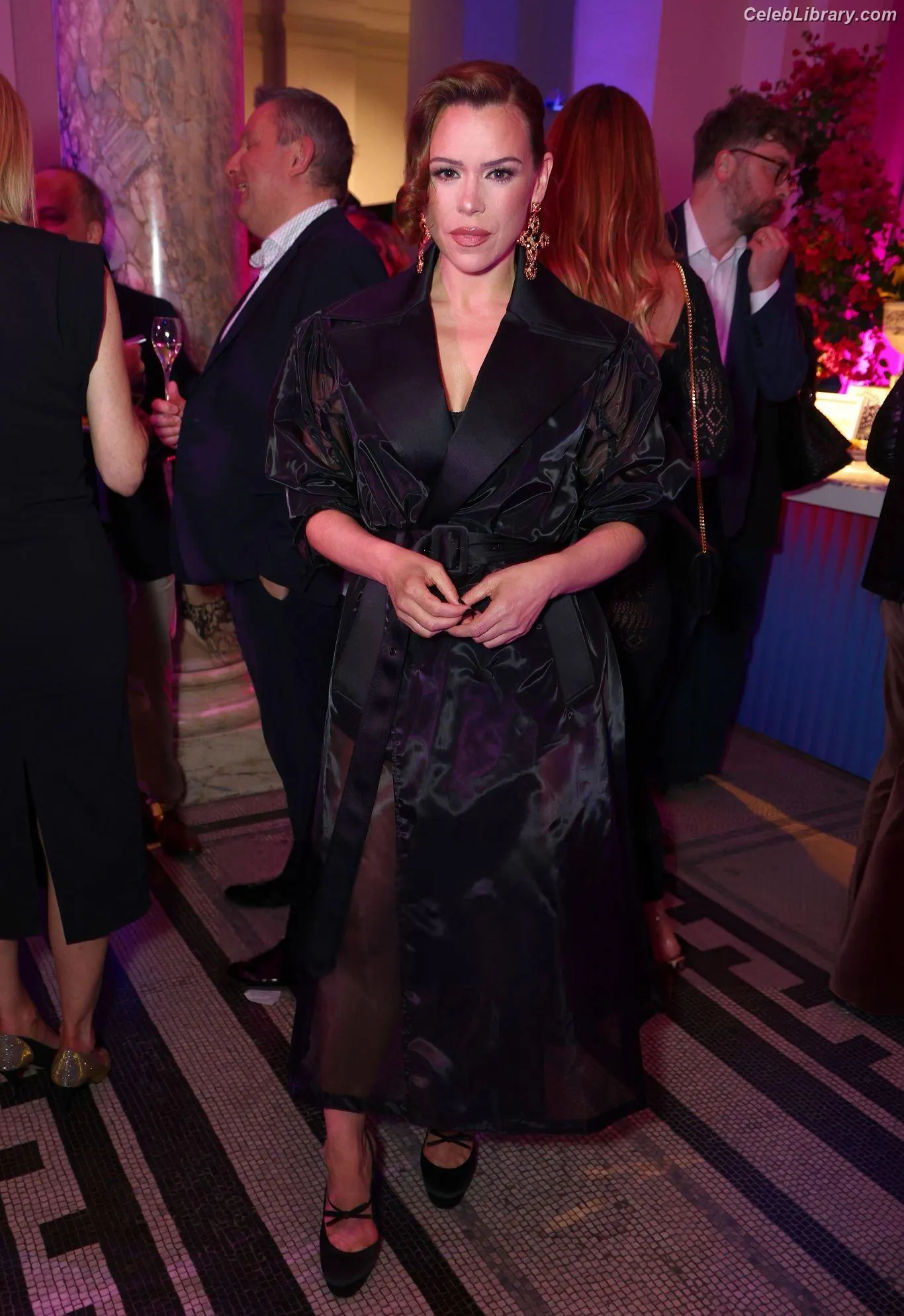 Billie Piper photo 23 of 620