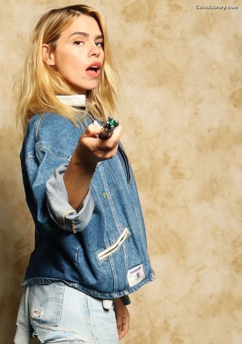 Billie Piper photo 1 of 621