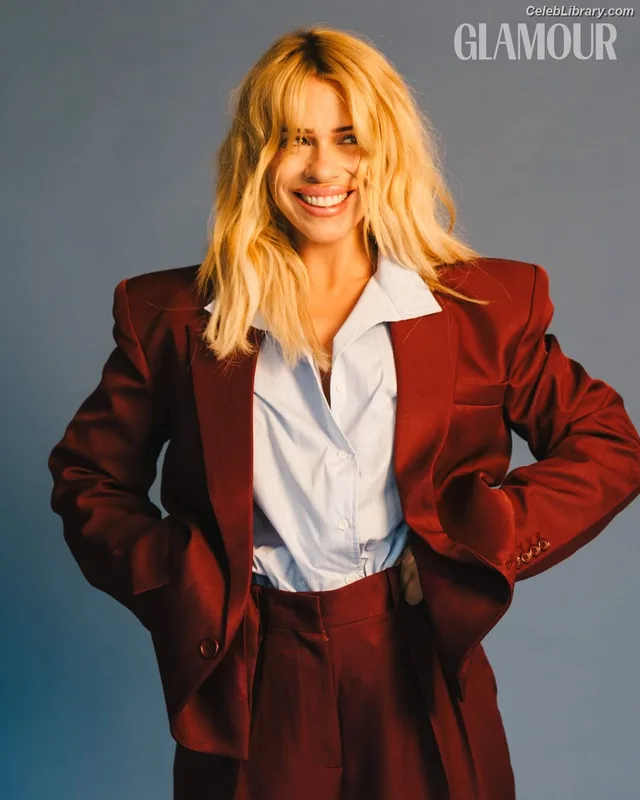 Billie Piper photo 13 of 621