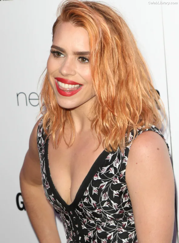 Billie Piper photo 21 of 621