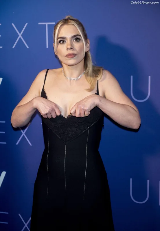 Billie Piper photo 23 of 621