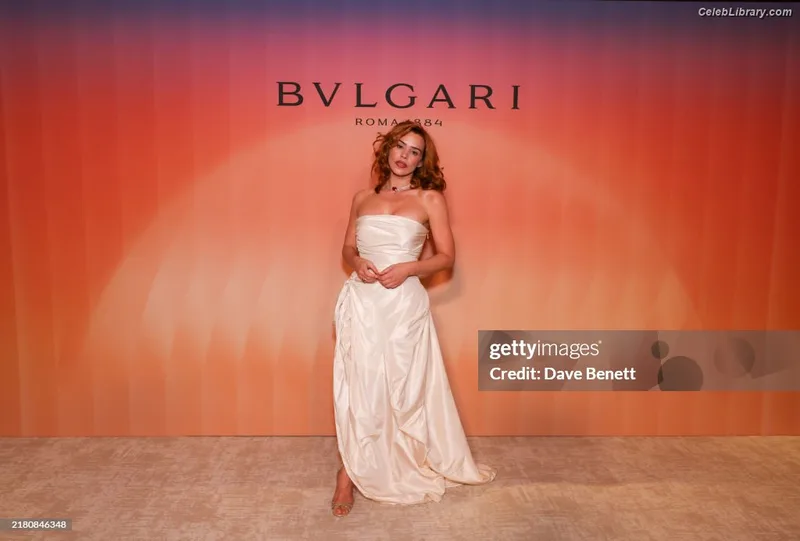 Billie Piper photo 13 of 621