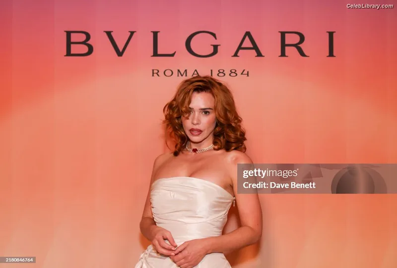 Billie Piper photo 18 of 621