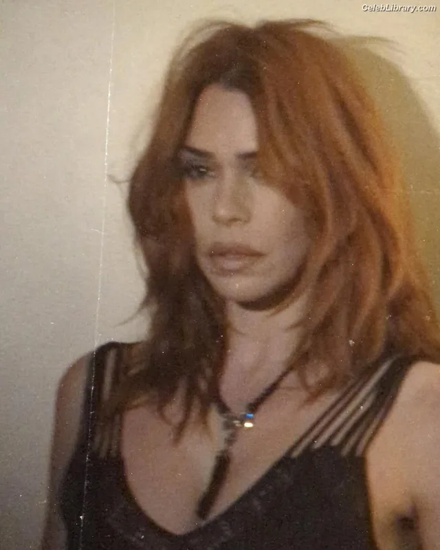 Billie Piper photo 16 of 621