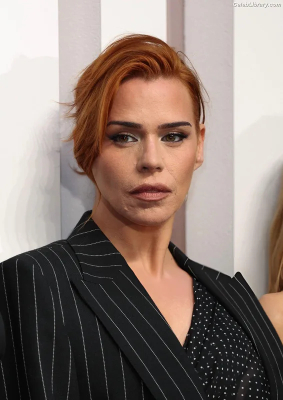 Billie Piper photo 22 of 621