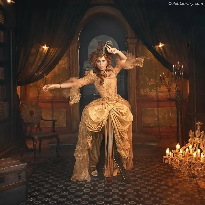 Billie Piper photo 20 of 621
