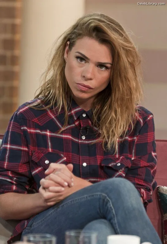 Billie Piper photo 22 of 621