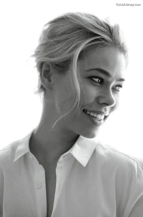 Birgitte Hjort Sørensen photo 6 of 12