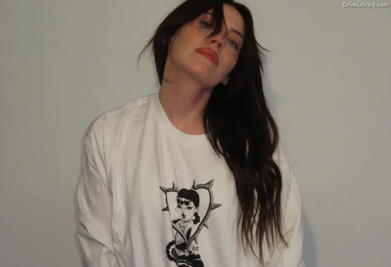Bishop Briggs photo 11 of 53