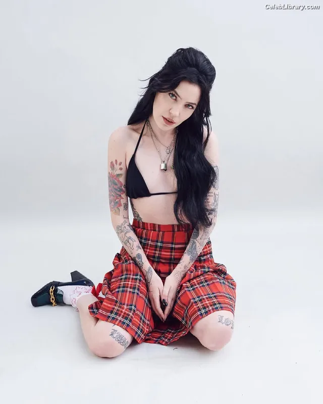 Bishop Briggs photo 20 of 53