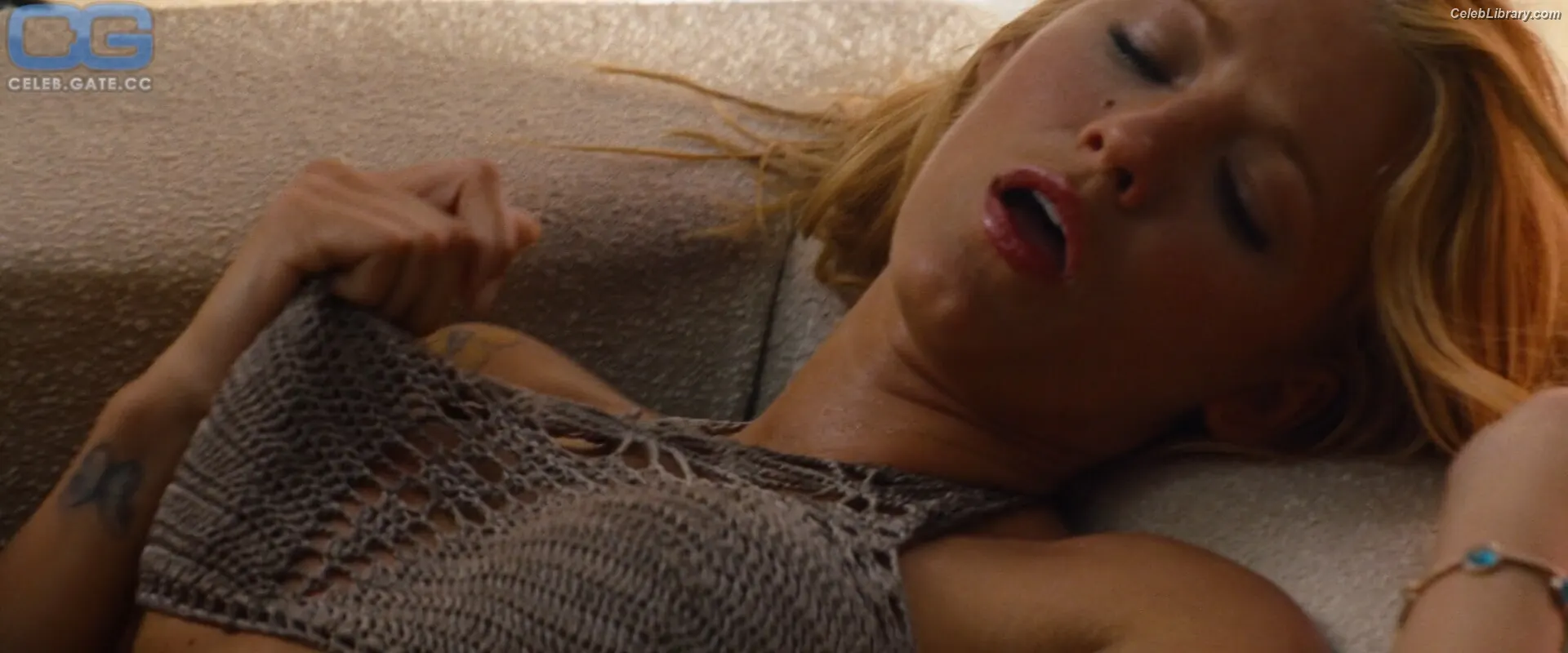 Blake Lively photo 1 of 960