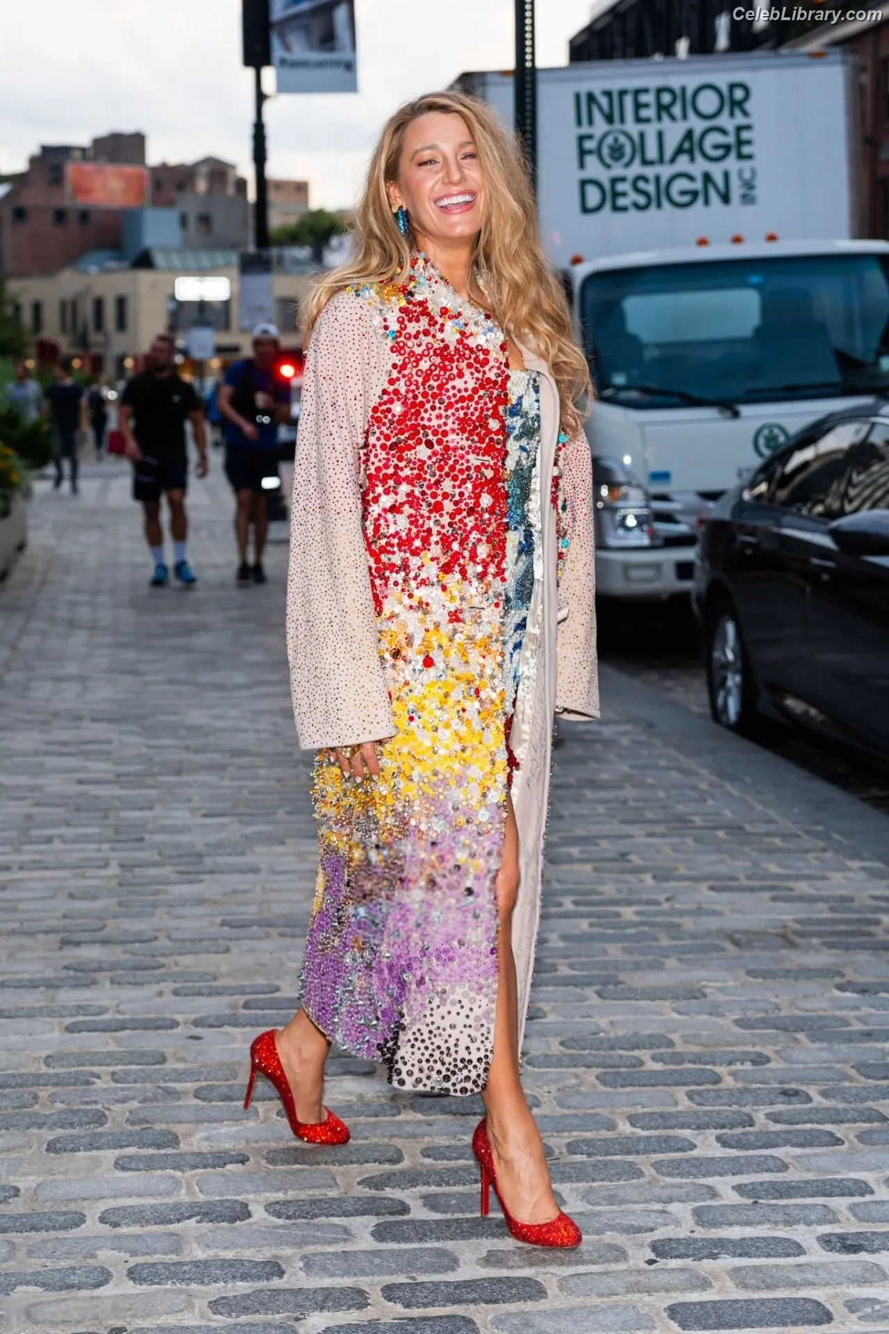Blake Lively photo 23 of 960