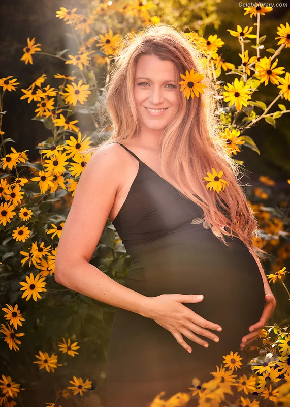 Blake Lively photo 15 of 964