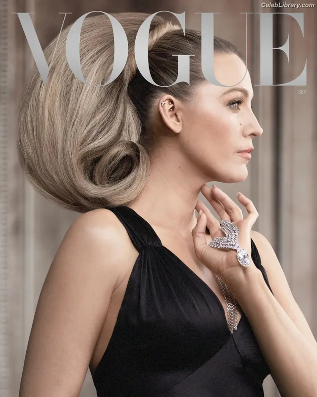 Blake Lively photo 8 of 964